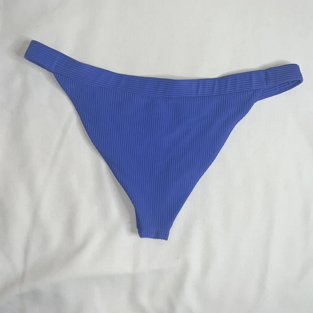 Frankie’s Bikini Ribbed Bottom Sz Large